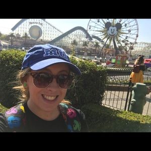 Meet your Posher, Jen